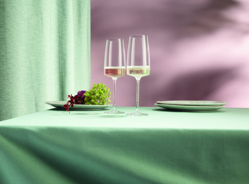 Zwiesel Glas Vivid Senses Champagnerglas Light & Fresh 38,8 Cl in Geschenkverpackung – 2 Stück