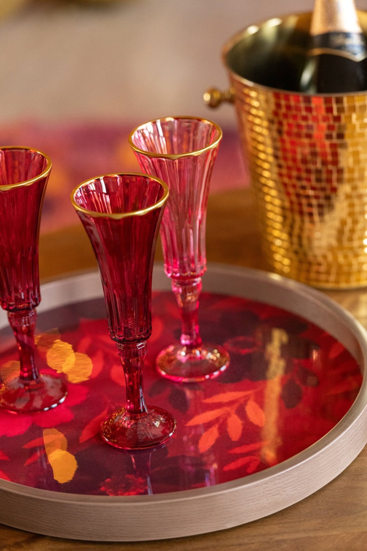 J-Line Champagnerglas mit Relief und goldenem Rand, klein, Bordeaux/Hellrosa, sortiert – 2 Stück