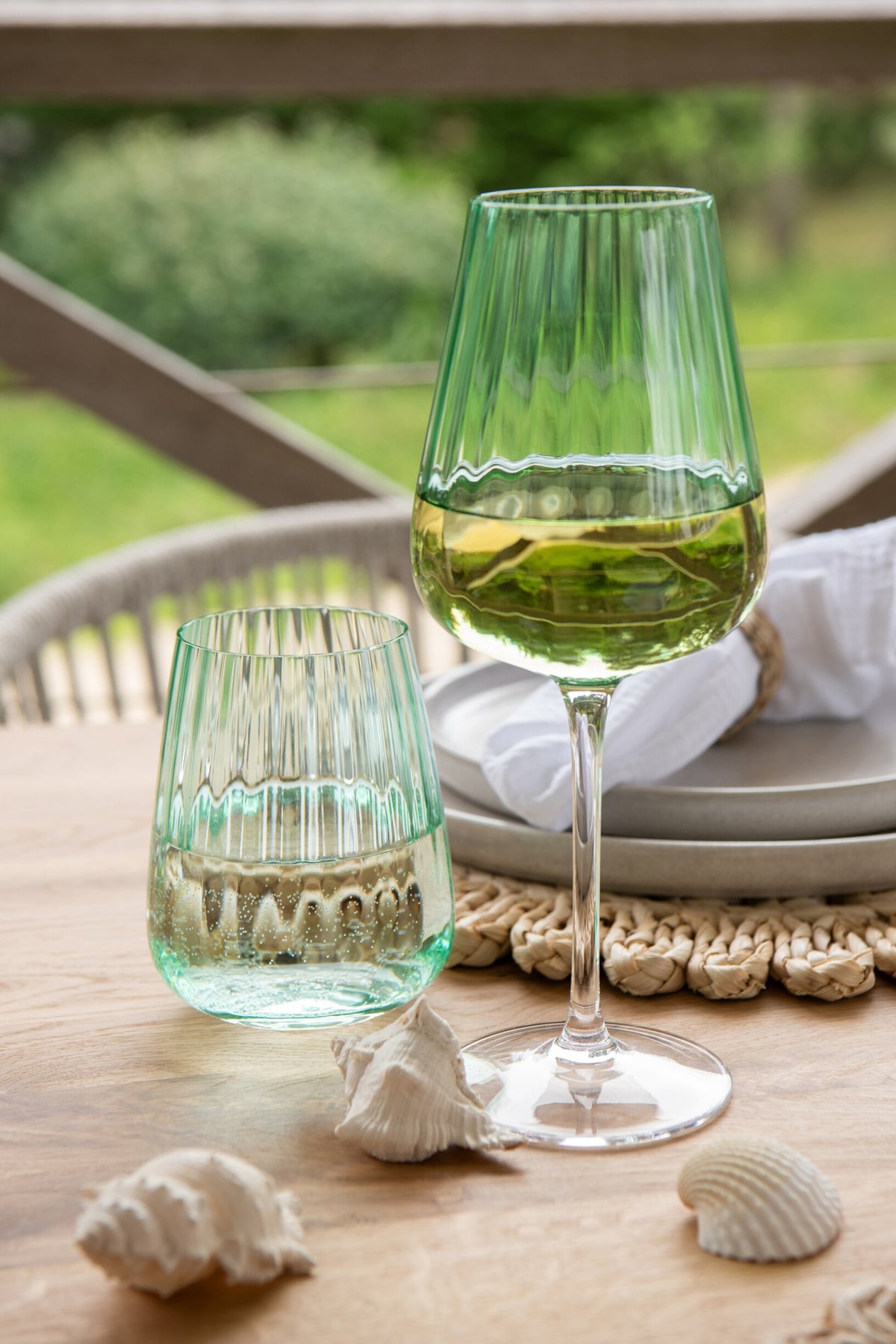 J-Line Wasserglas 48 cl gerippt hoch grün