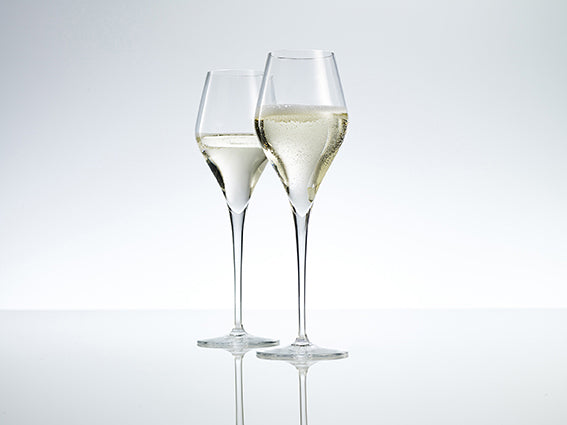 Schott Zwiesel Finesse Champagnerglas 30 Cl mit Moussierpunkt – 6 Stück